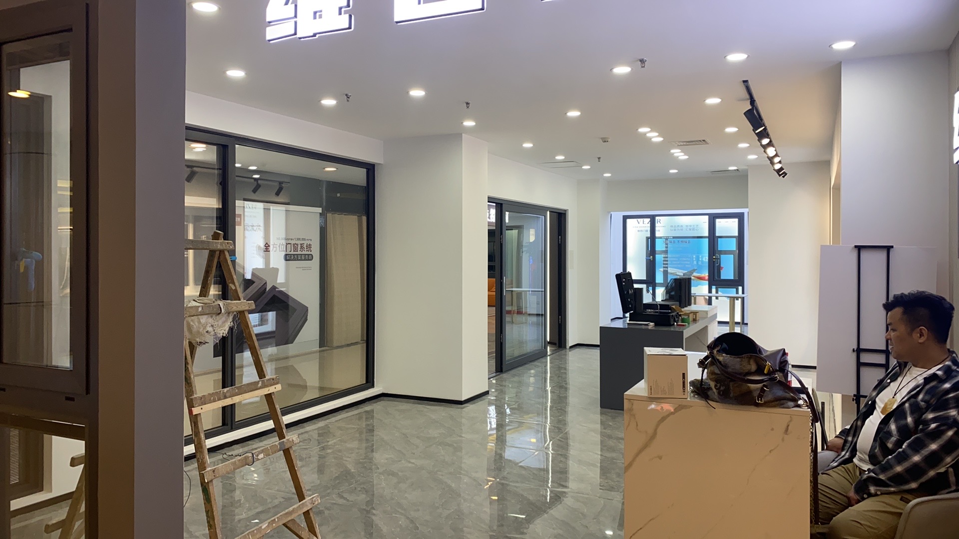 上海寶山專賣店開業(yè)大吉(圖3)